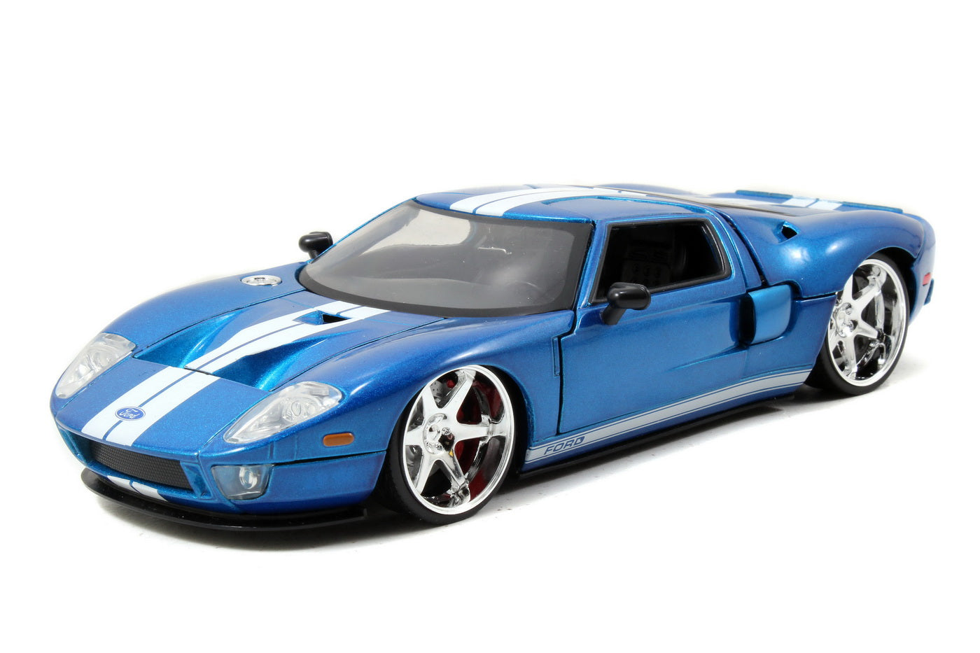 Masinuta fast and furious 2005 ford gt scara 1:24