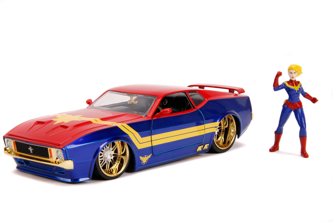 Masinuta metalica captain marvel 1973 ford mustang mach 1 scara 1 la 24