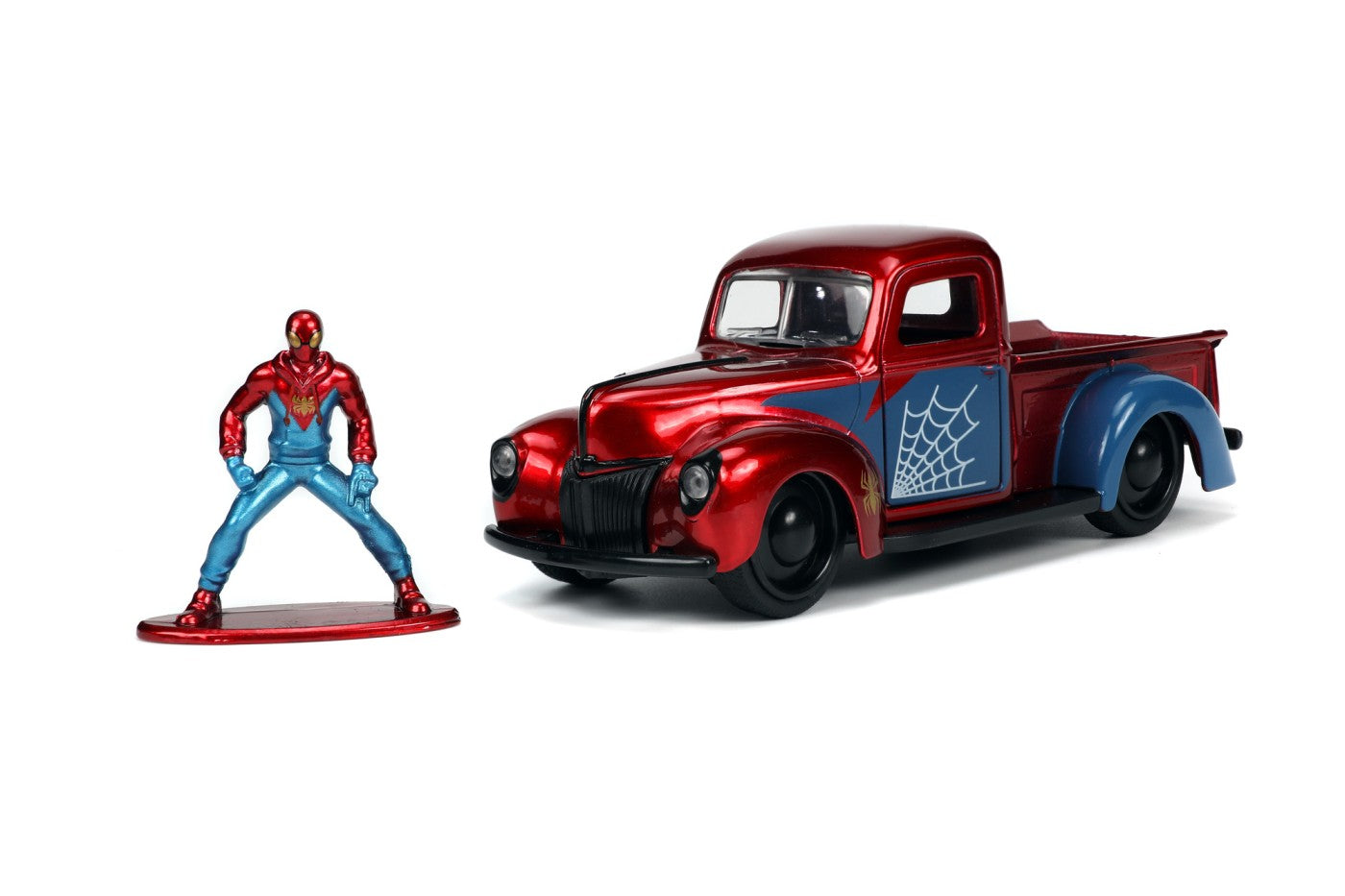 Jada marvel set masinuta metalica ford pick up scara 1:32 si figurina metalica spider man