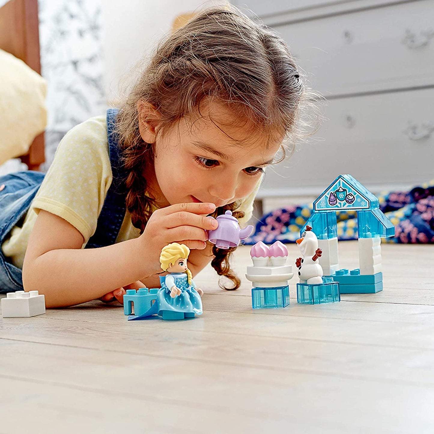 Lego duplo elsa si olaf la petrecere