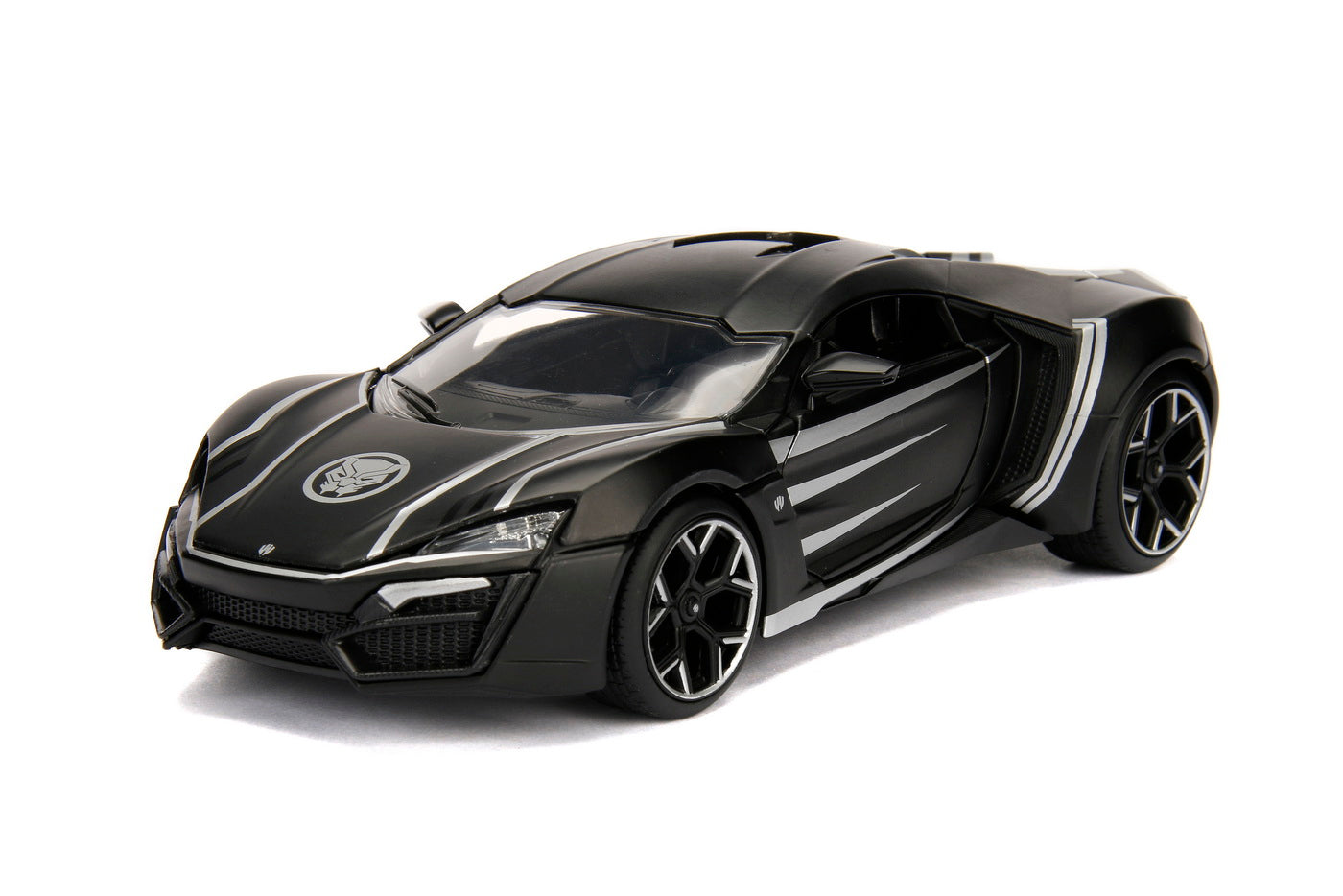 Masinuta marvel avengers lykan hypersport black panther scara 1 la 24