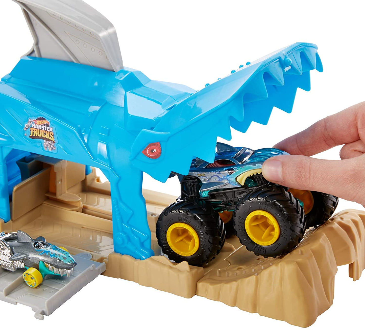 Hot wheels lansator monster truck rechinul cu doua masinute