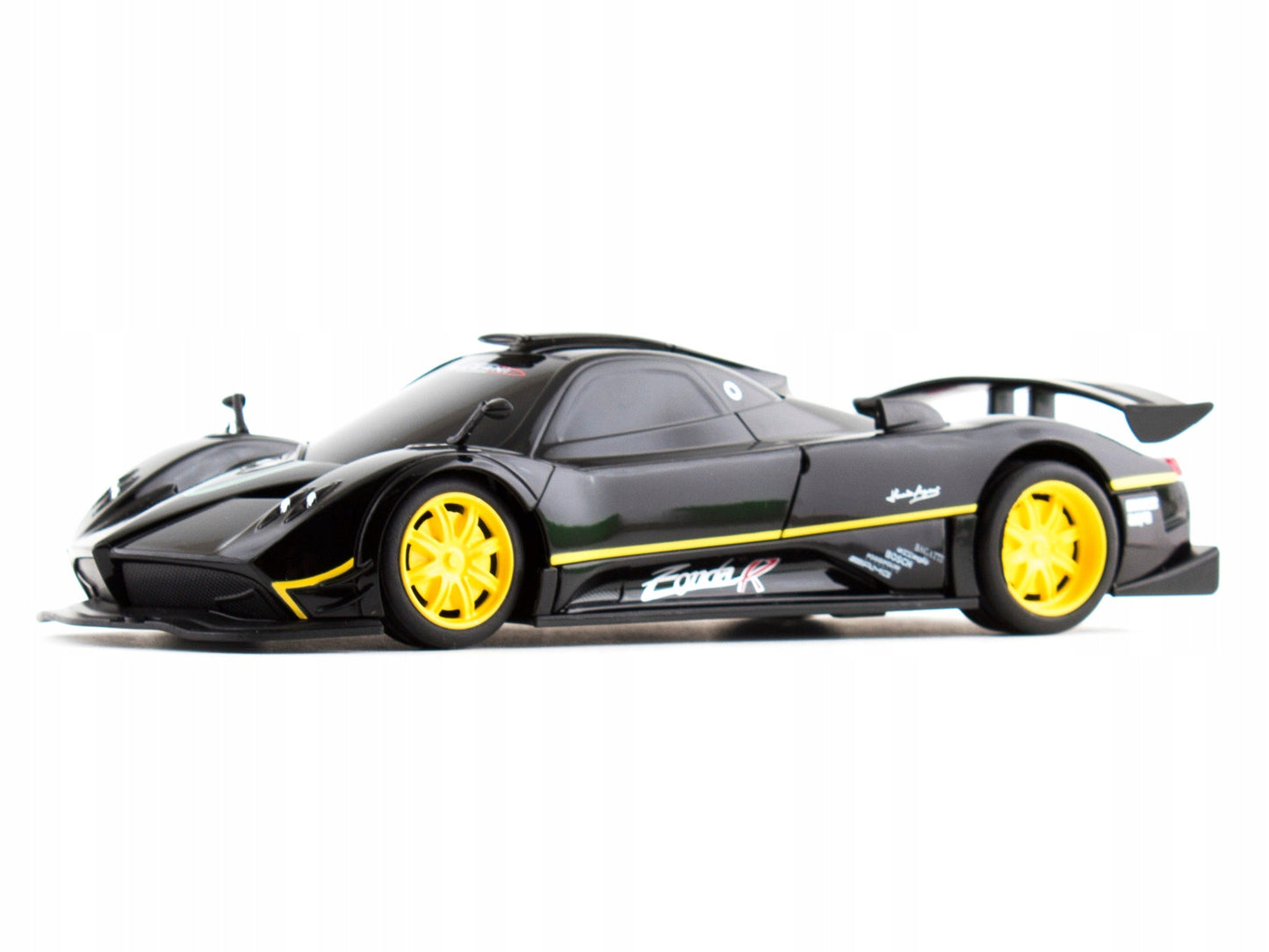 Masina cu telecomanda pagani zonda r negru cu scara 1 la 24