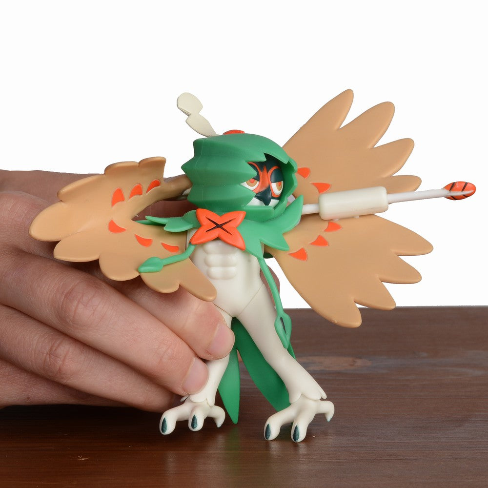 Pokemon figurina decidueye lanseaza arcul