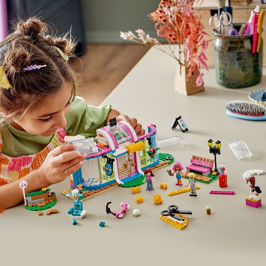 Lego friends salonul de coafura 41743