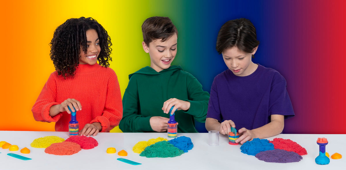 Kinetic sand set unelte de curcubeu cu accesorii