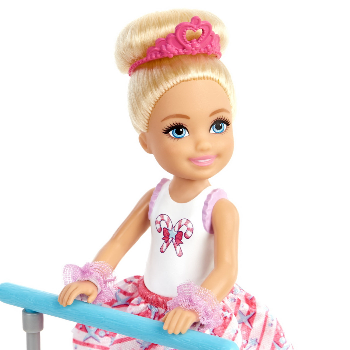 Papusa barbie chelsea blonda set de joaca spargatorul de nuci