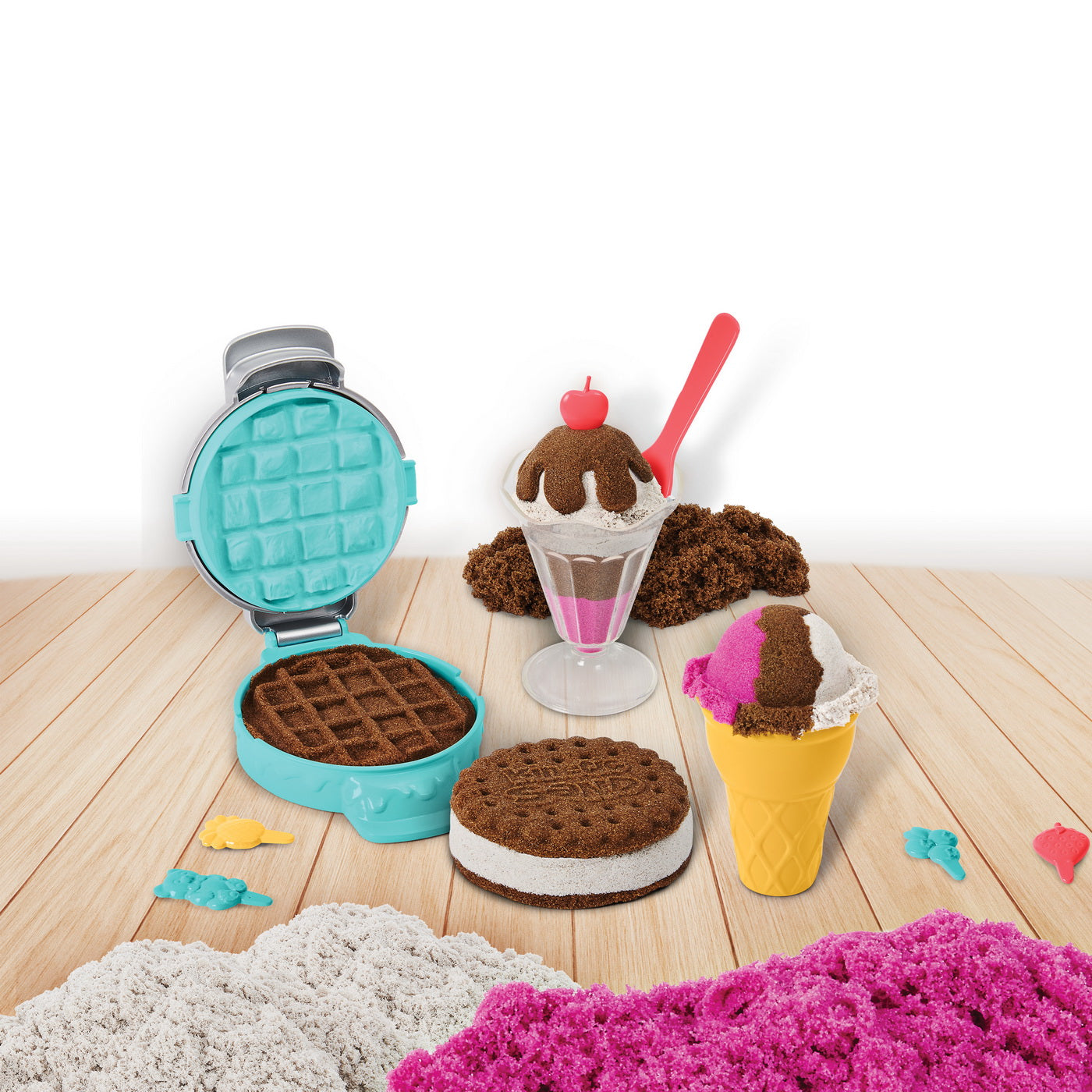 Kinetic sand set inghetata si prajiturele colorate si parfumate