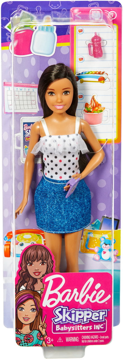 Papusa barbie gama family bona bruneta cu fustita bluejeans