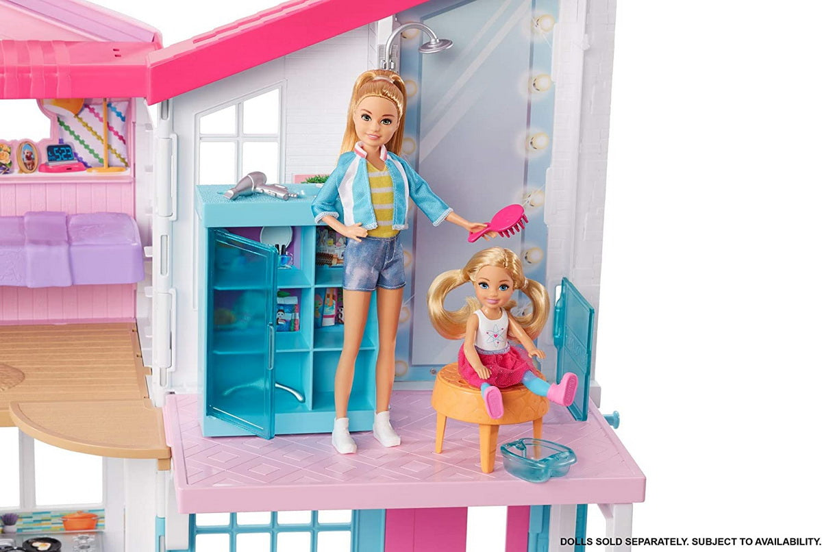 Papusa barbie casa malibu